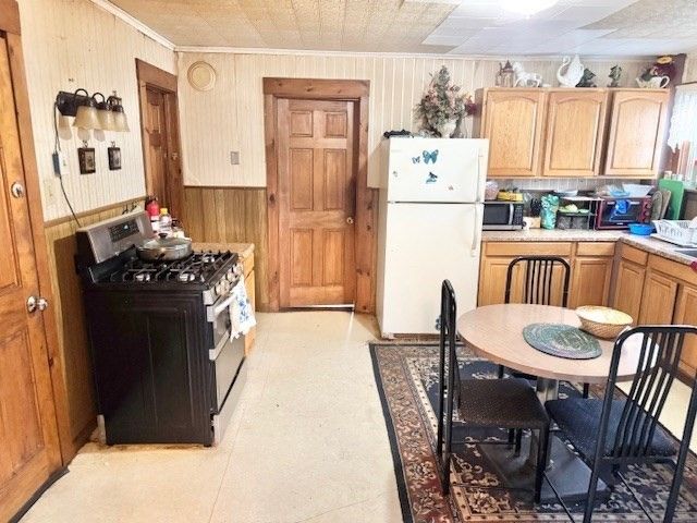 Dining room, Interior, Kitchen