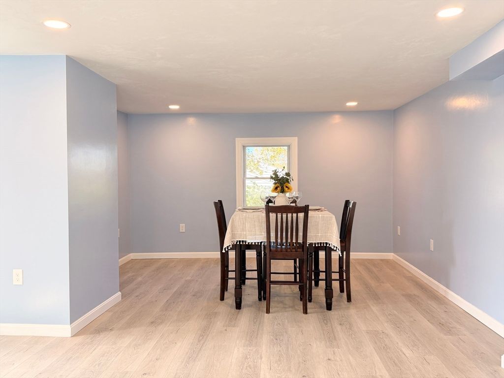 Dining room, Interior, Recessed Lighting, Wood Texture Flooring