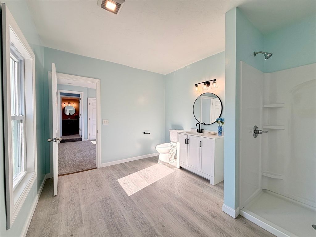 Bathroom, Interior, Wood Texture Flooring