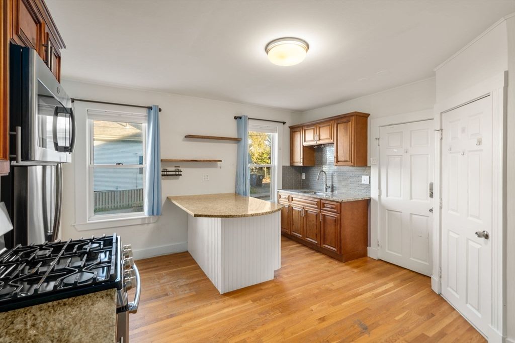 Interior, Kitchen, Wood Texture Flooring