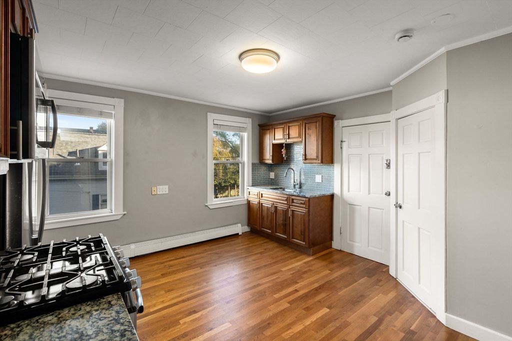 Interior, Kitchen, Wood Texture Flooring
