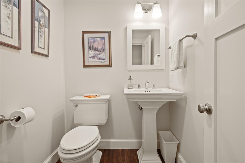 Bathroom, Interior, Wood Texture Flooring