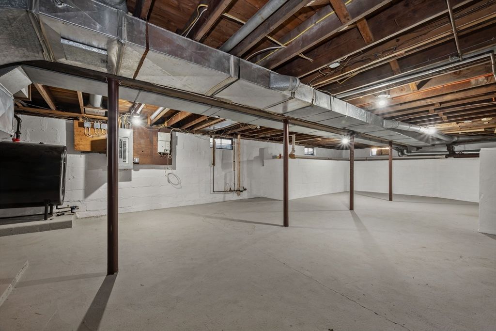 Interior, Wooden Beams