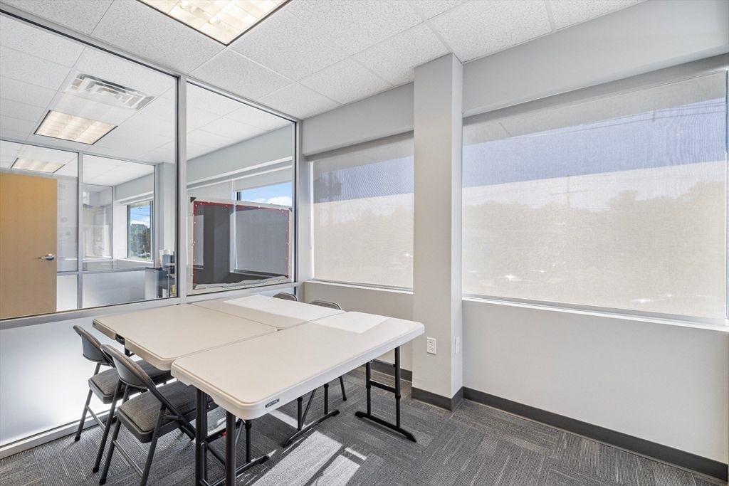 Dining room, Interior