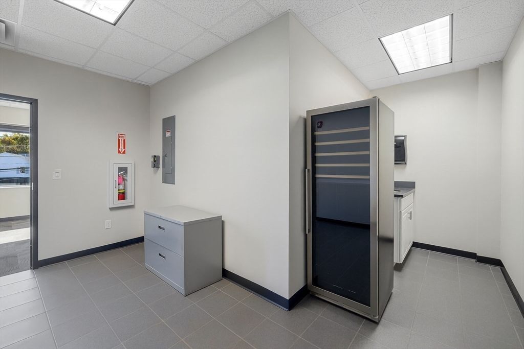 Elevator, Interior, Recessed Lighting