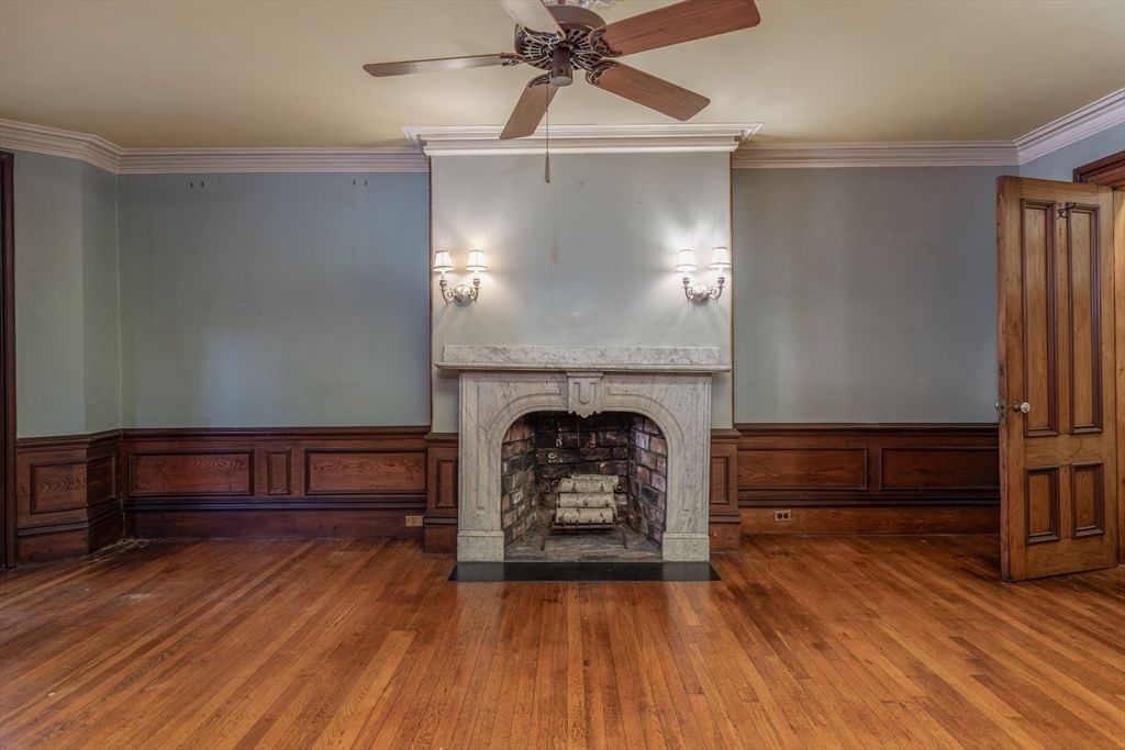Empty room, Fireplace, Interior, Wood Texture Flooring