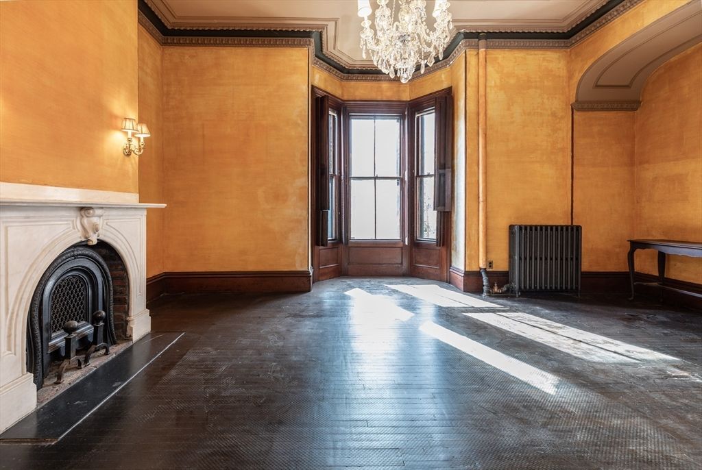 Chandelier, Fireplace, Interior, Wood Texture Flooring
