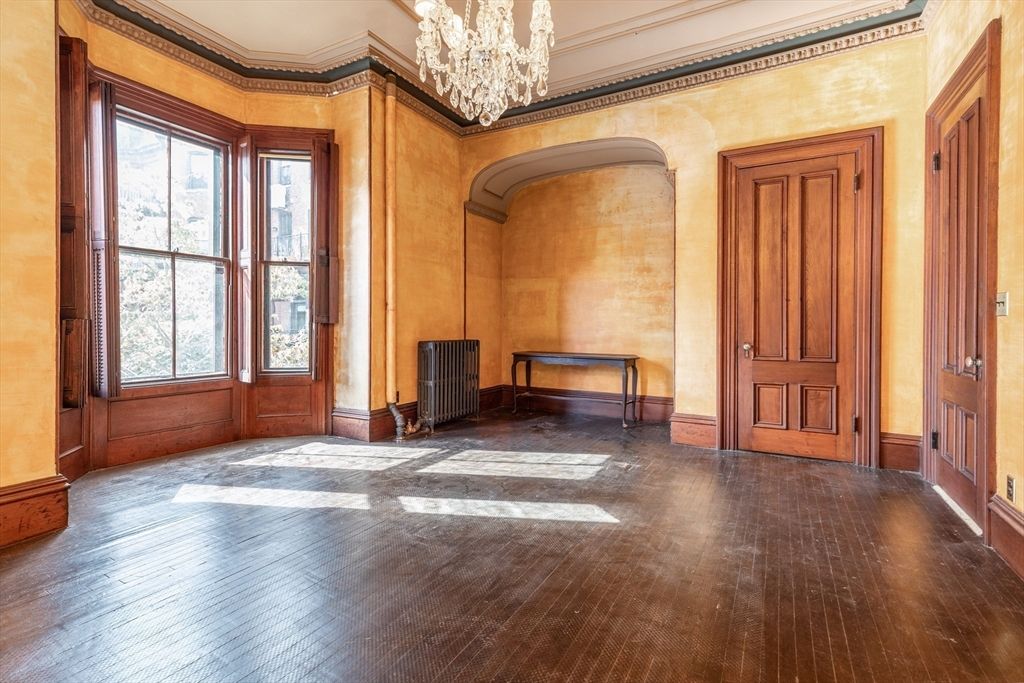 Chandelier, Interior, Wood Texture Flooring