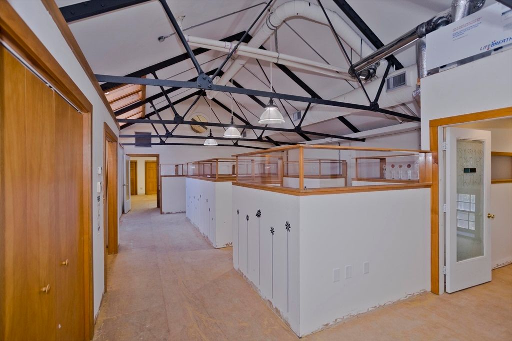 Interior, Pendant Lights, Wooden Beams