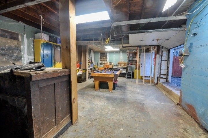 Billiard Table, Game Room, Interior