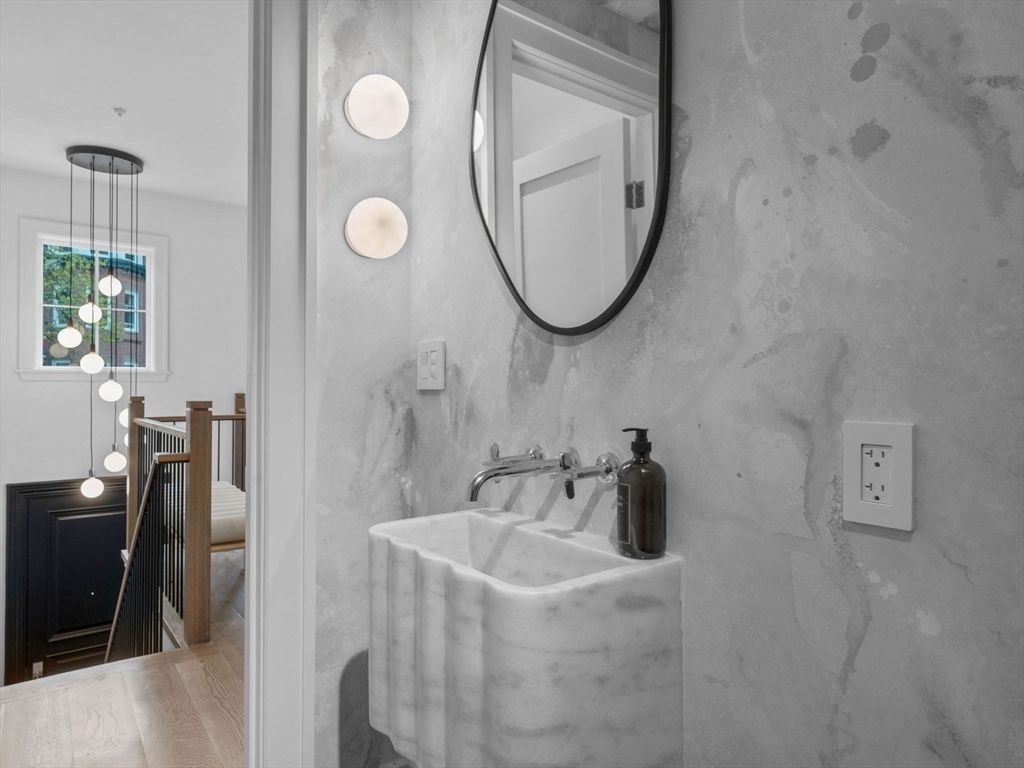 Bathroom, Interior, Pendant Lights