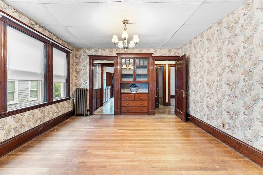 Chandelier, Interior, Wood Texture Flooring