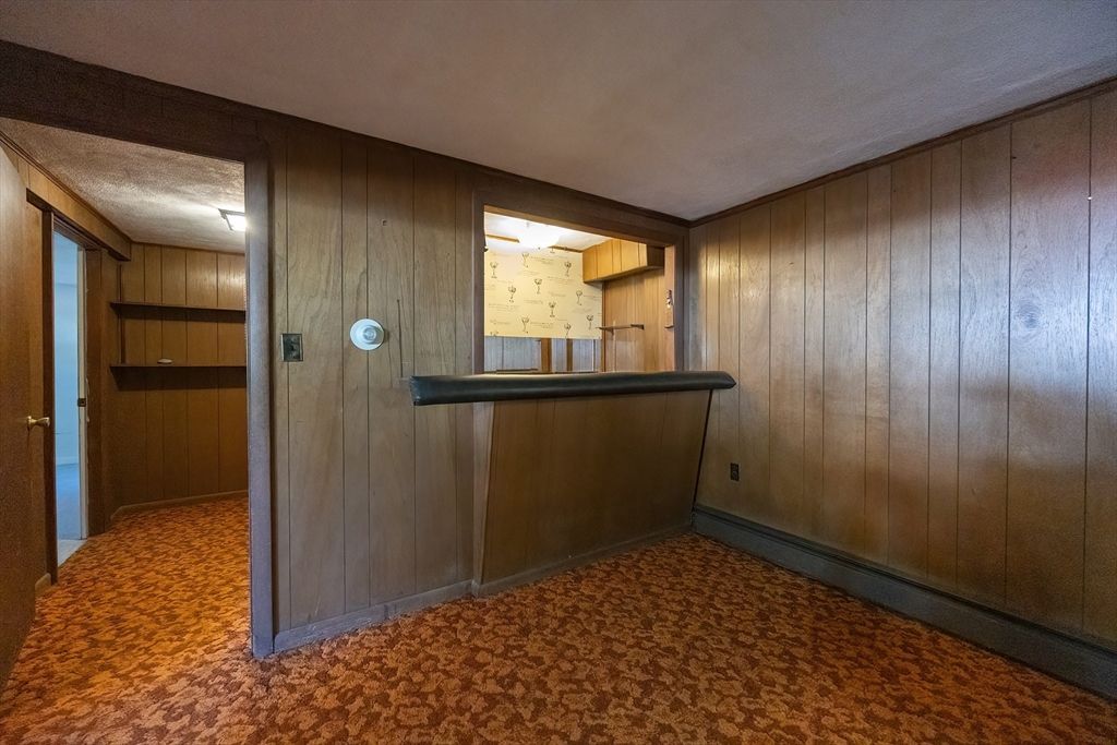 Elevator, Interior, Wooden Walls