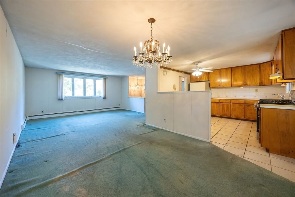 Chandelier, Empty room, Interior, Kitchen