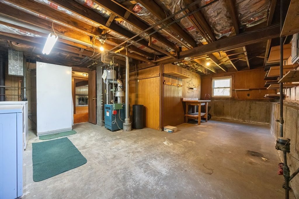 Interior, Wooden Beams