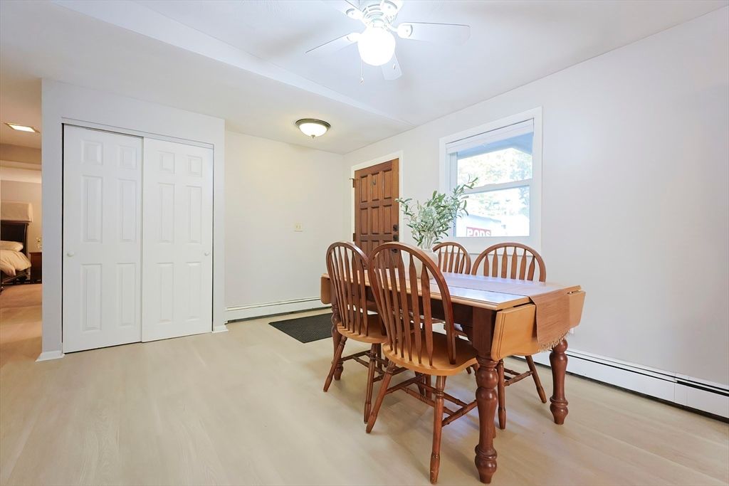 Dining room, Interior, Recessed Lighting, Wood Texture Flooring