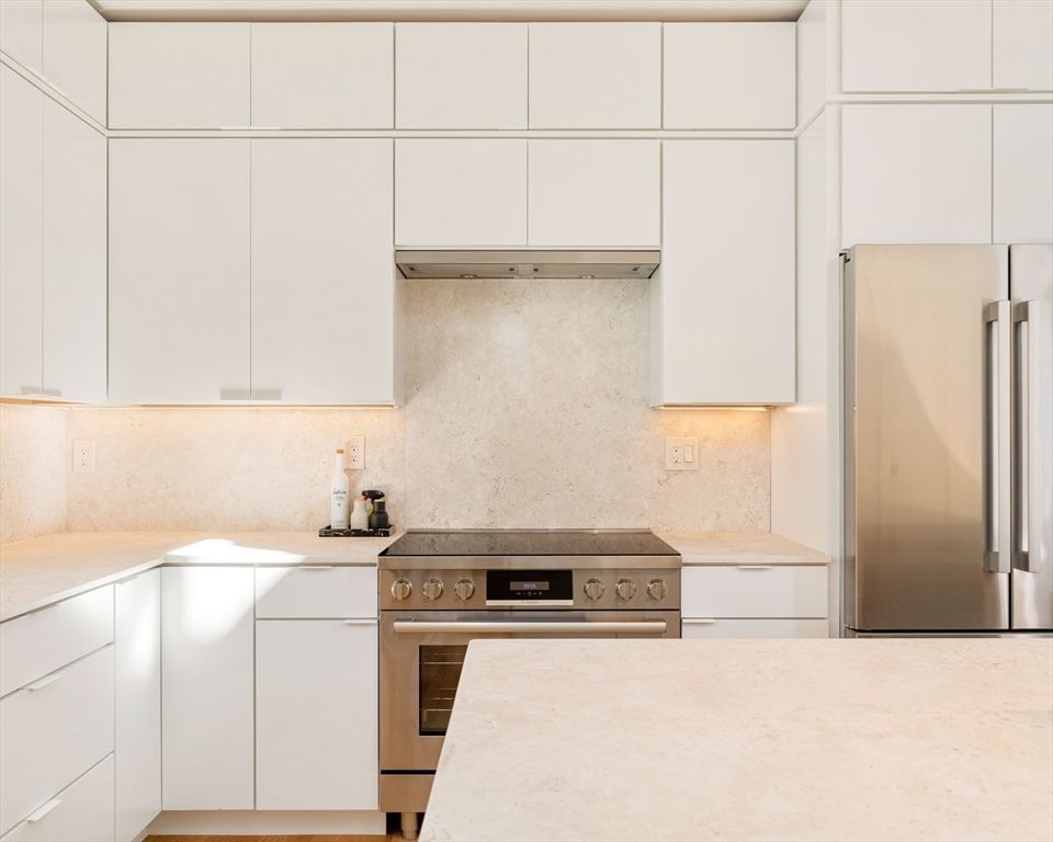 Interior, Kitchen, Stainless Steel Appliances