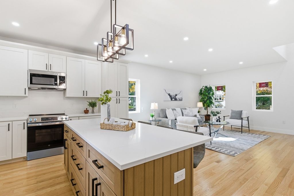 Interior, Kitchen, Living room, Pendant Lights, Recessed Lighting, Stainless Steel Appliances, Wood Texture Flooring