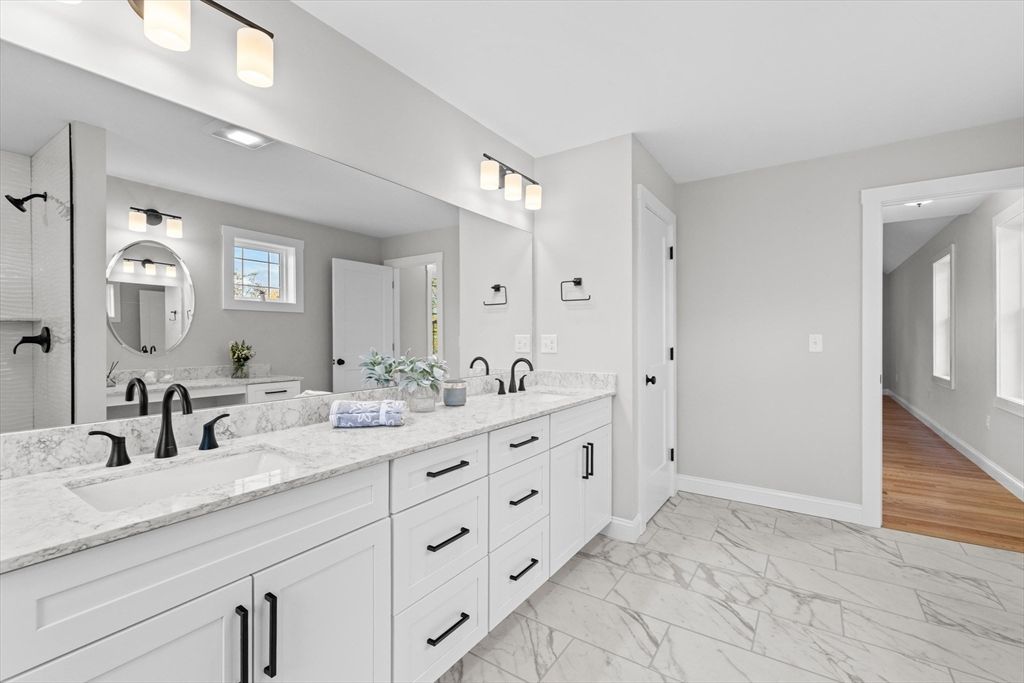 Bathroom, Dual Sink Vanities, Interior, Marble