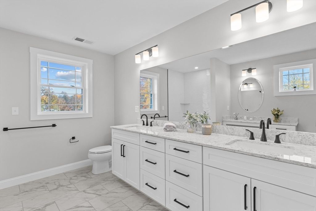 Bathroom, Dual Sink Vanities, Interior, Marble, Recessed Lighting