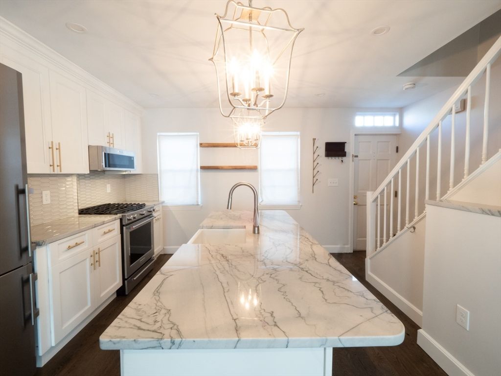 Chandelier, Interior, Kitchen, Recessed Lighting, Wood Texture Flooring