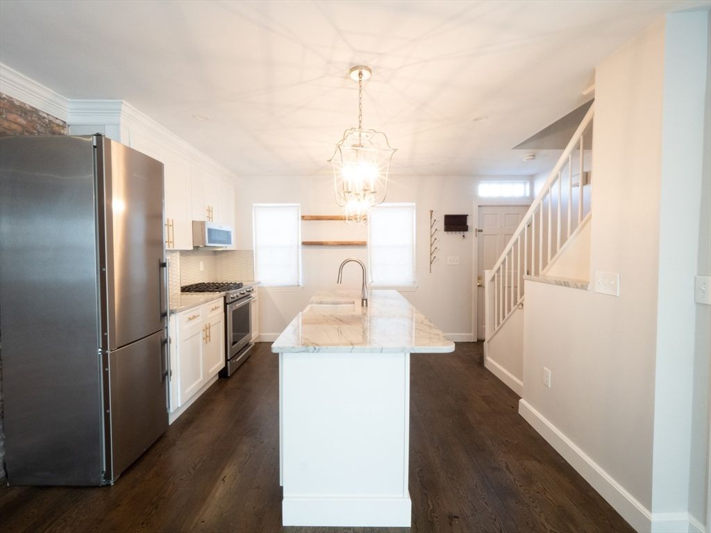 Chandelier, Interior, Kitchen, Wood Texture Flooring