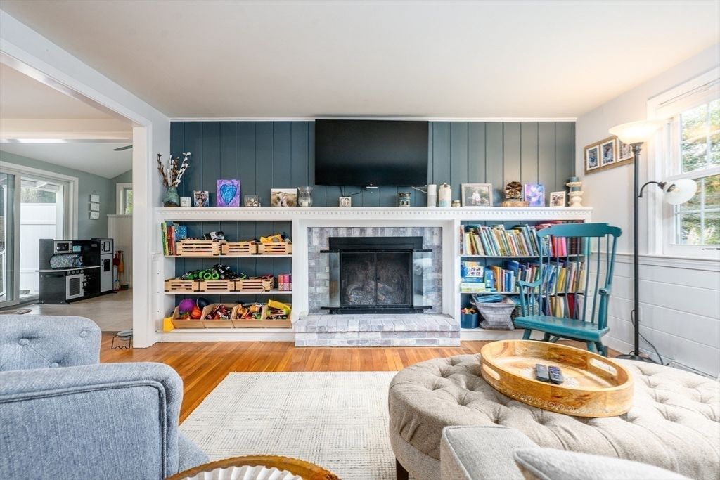 Fireplace, Interior, Wood Texture Flooring