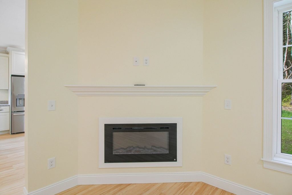 Fireplace, Interior, Kitchen, Wood Texture Flooring