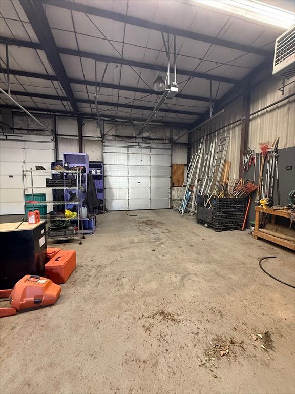 Fitness Equipment, Garage, Interior