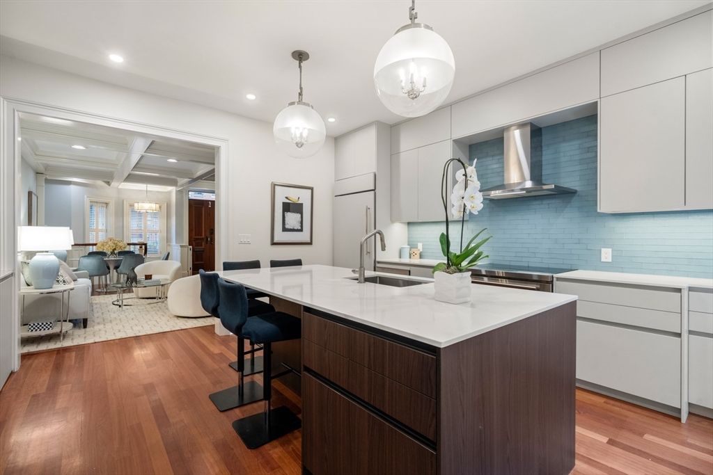 Interior, Kitchen, Living room, Pendant Lights, Recessed Lighting, Stainless Steel Appliances, Wood Texture Flooring