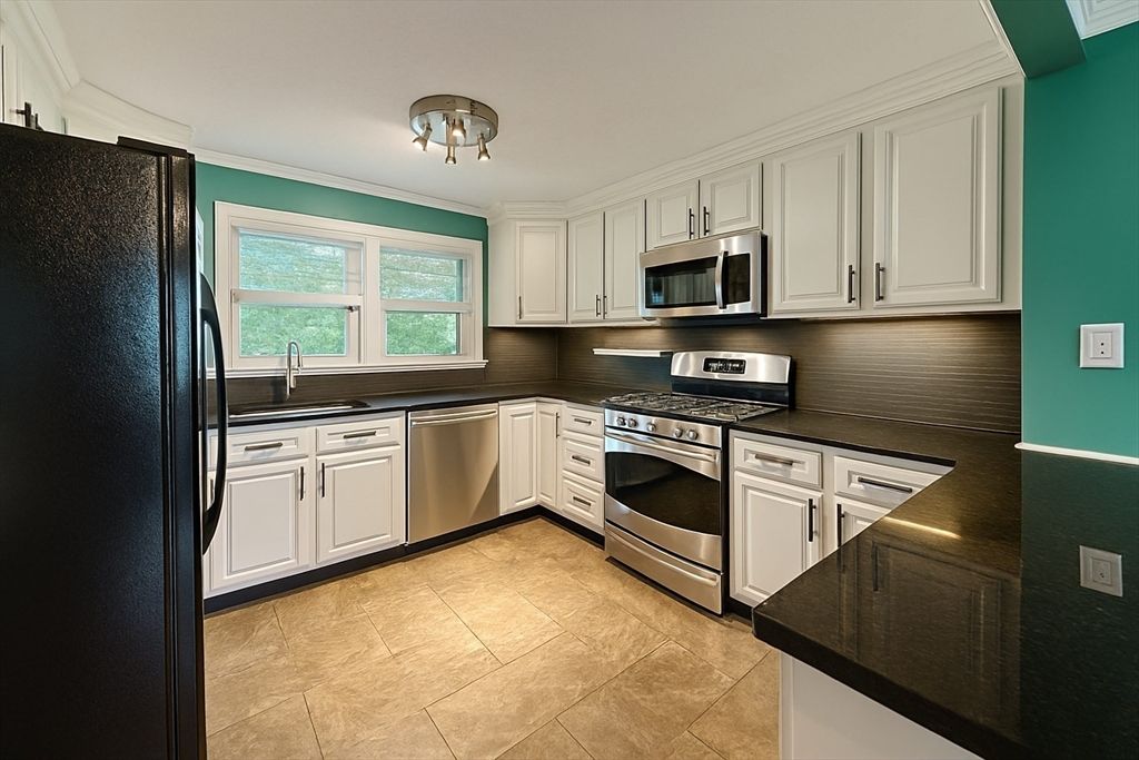 Interior, Kitchen, Stainless Steel Appliances