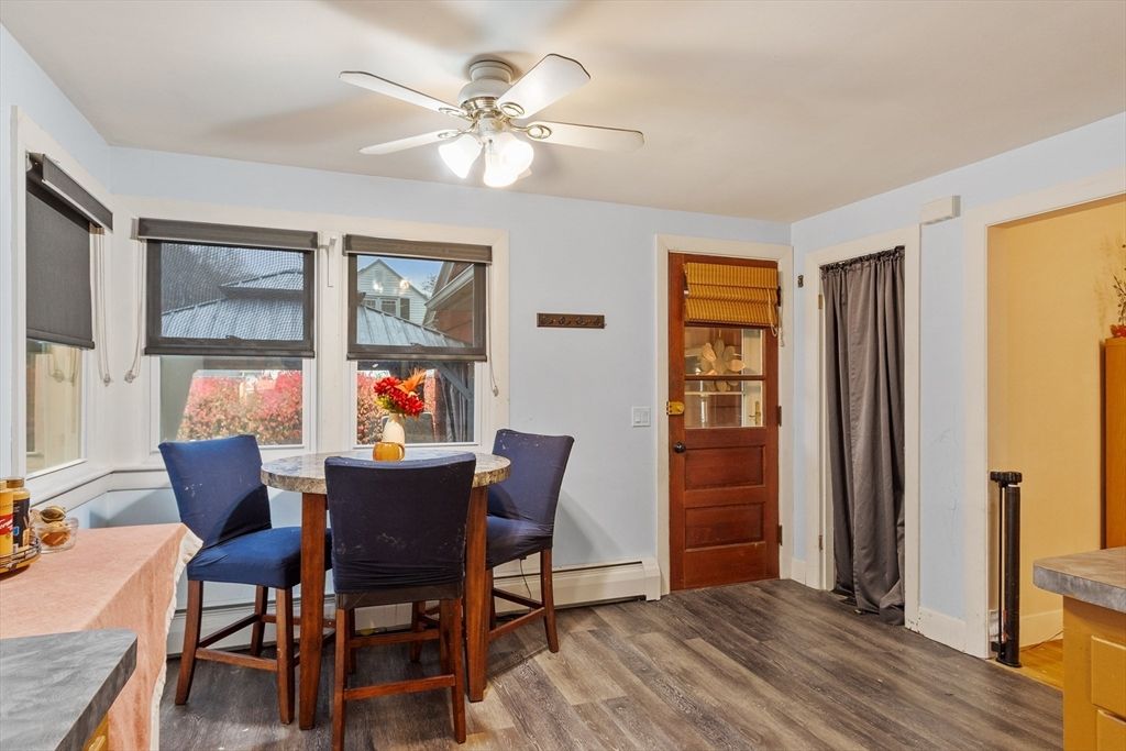 Dining room, Interior, Wood Texture Flooring