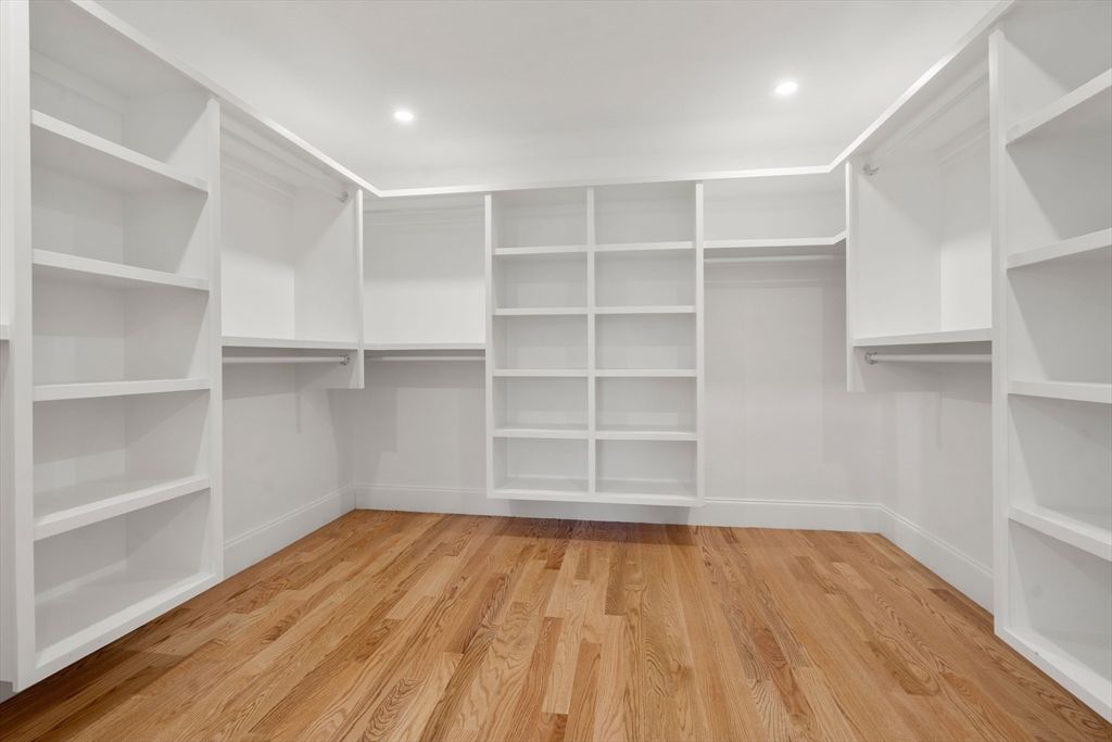 Interior, Recessed Lighting, Walk-in Closets, Wood Texture Flooring