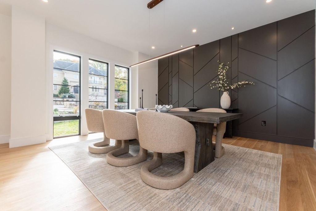 Dining room, Interior, Recessed Lighting, Wood Texture Flooring