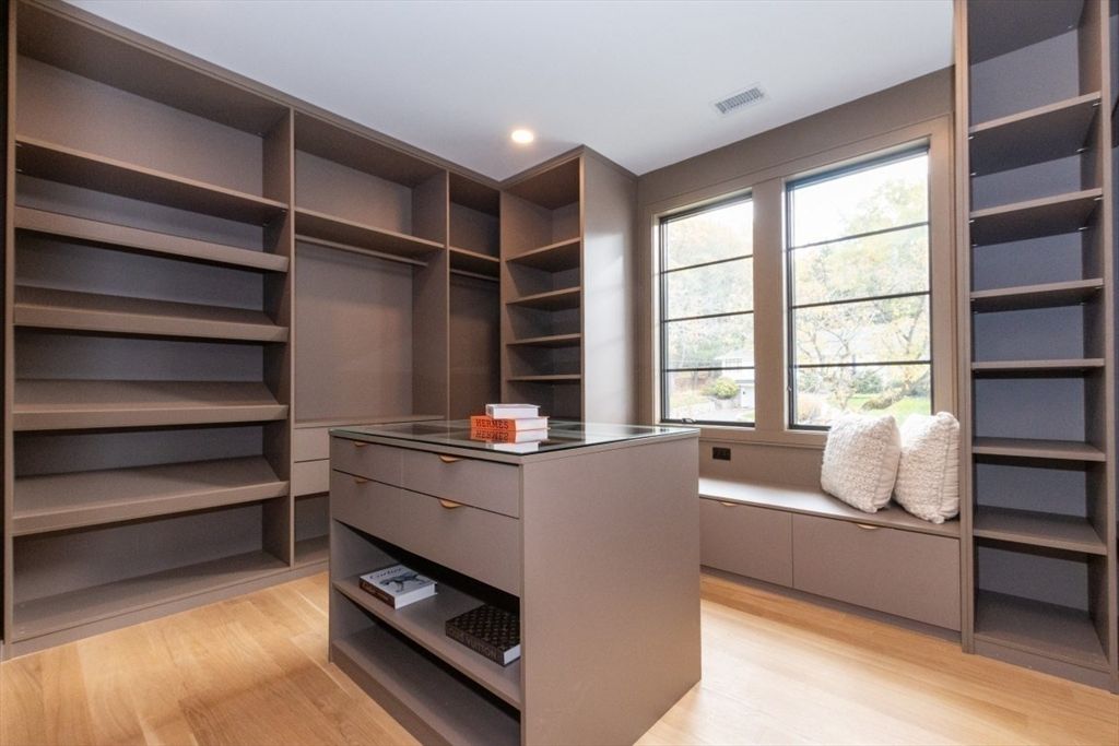 Interior, Recessed Lighting, Walk-in Closets, Wood Texture Flooring