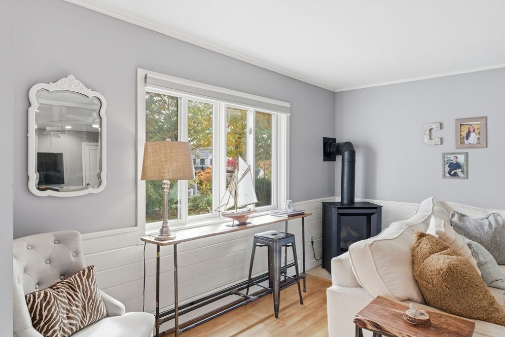 Fireplace, Interior, Wood Texture Flooring