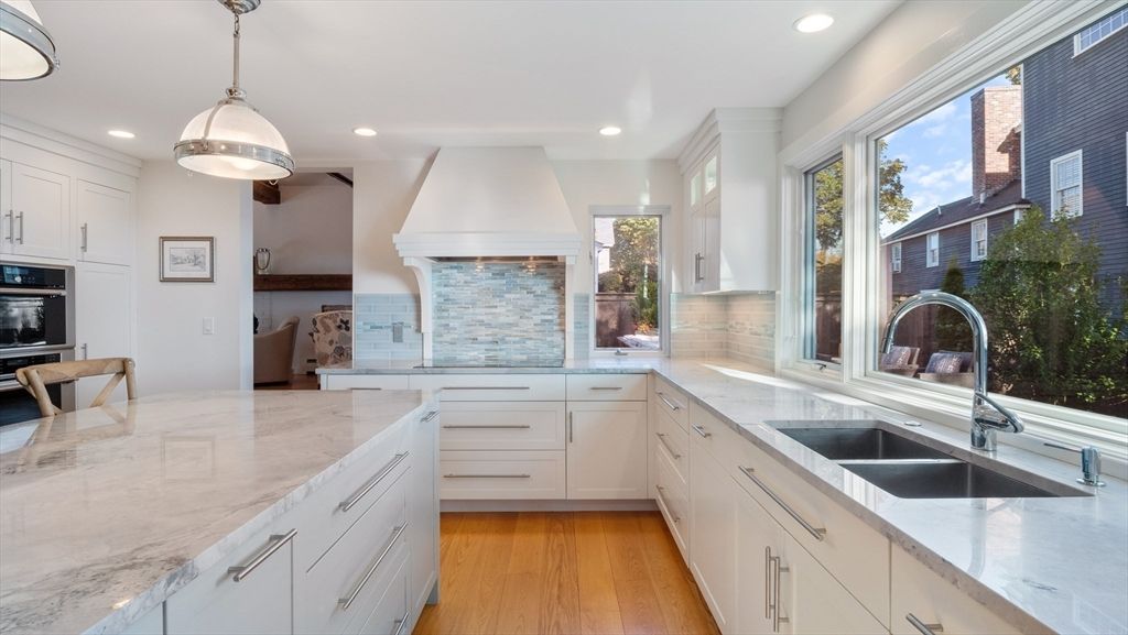 Interior, Kitchen, Pendant Lights, Recessed Lighting, Wood Texture Flooring