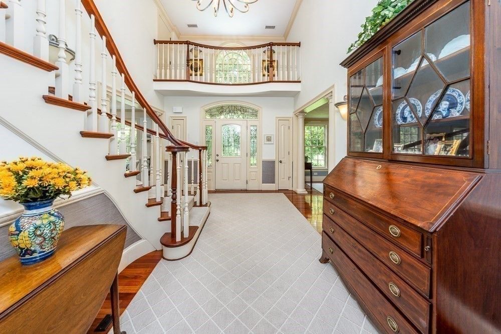 Chandelier, Interior, Wood Texture Flooring