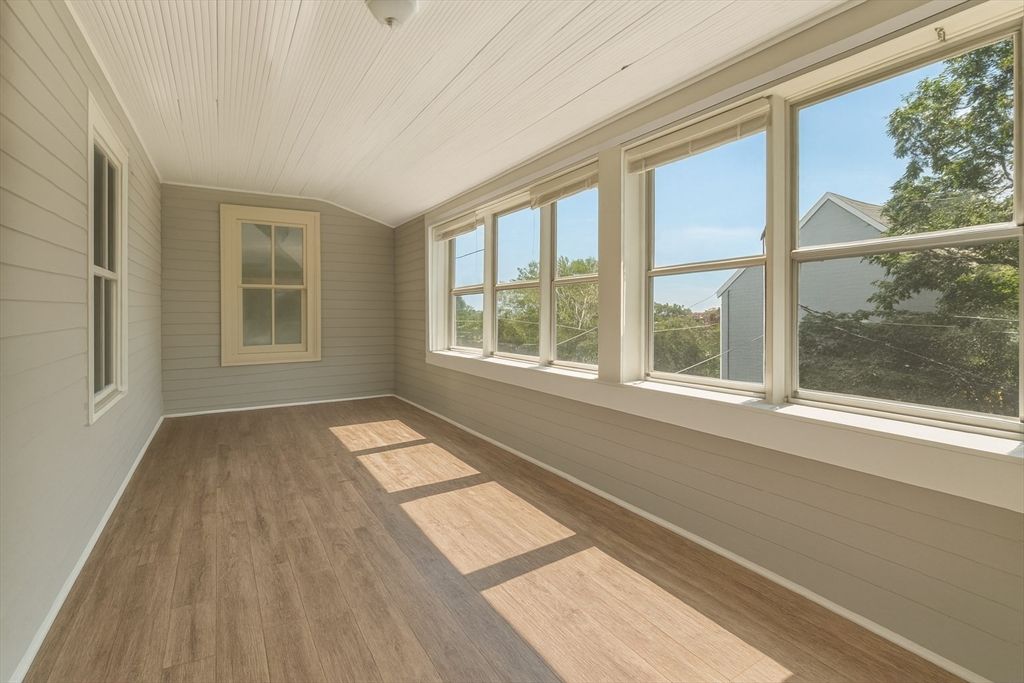Interior, Sun Room, Wood Texture Flooring