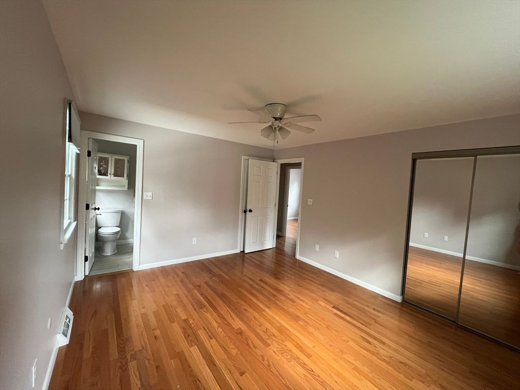 Bathroom, Empty room, Interior, Wood Texture Flooring
