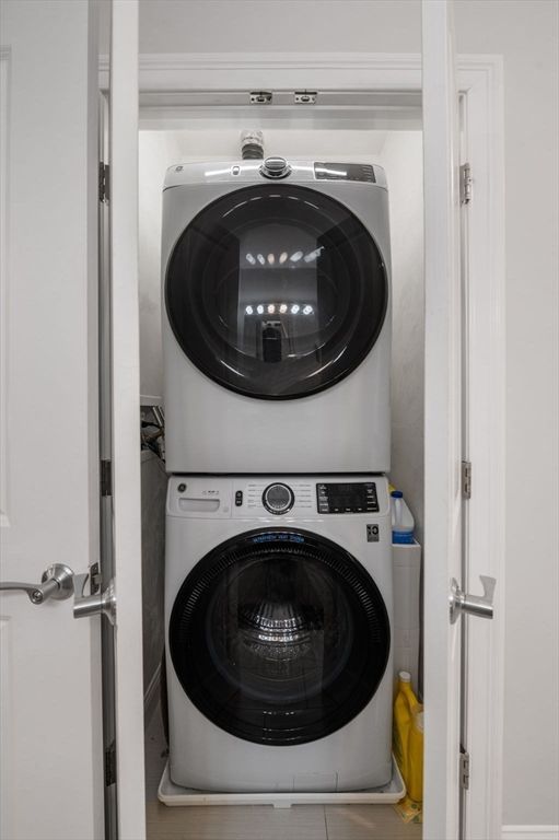 Interior, Utility Closets, Washer