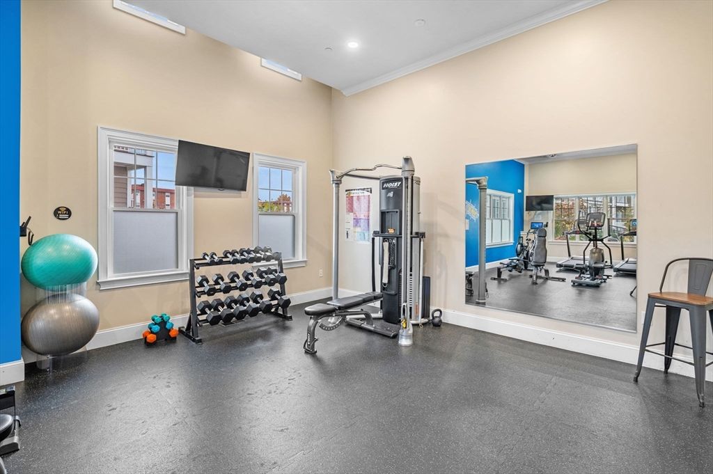 Fitness Equipment, Interior, Recessed Lighting