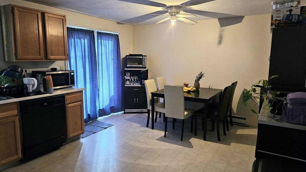Dining room, Interior