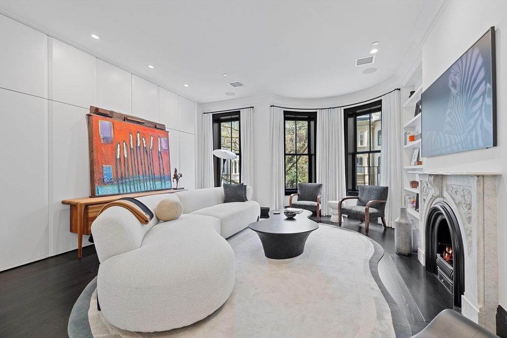 Fireplace, Interior, Living room, Recessed Lighting