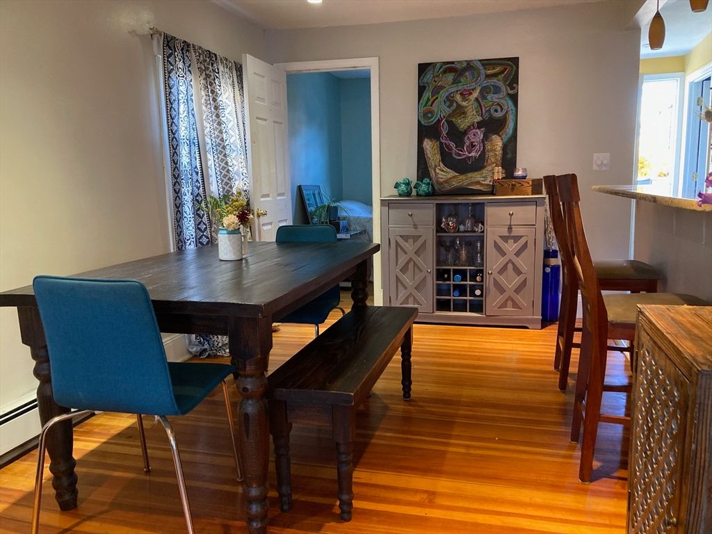 Dining room, Interior, Recessed Lighting, Wood Texture Flooring
