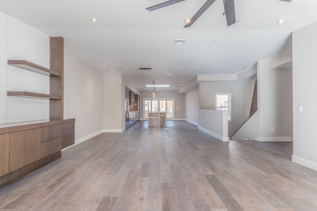 Empty room, Interior, Pendant Lights, Recessed Lighting, Wood Texture Flooring