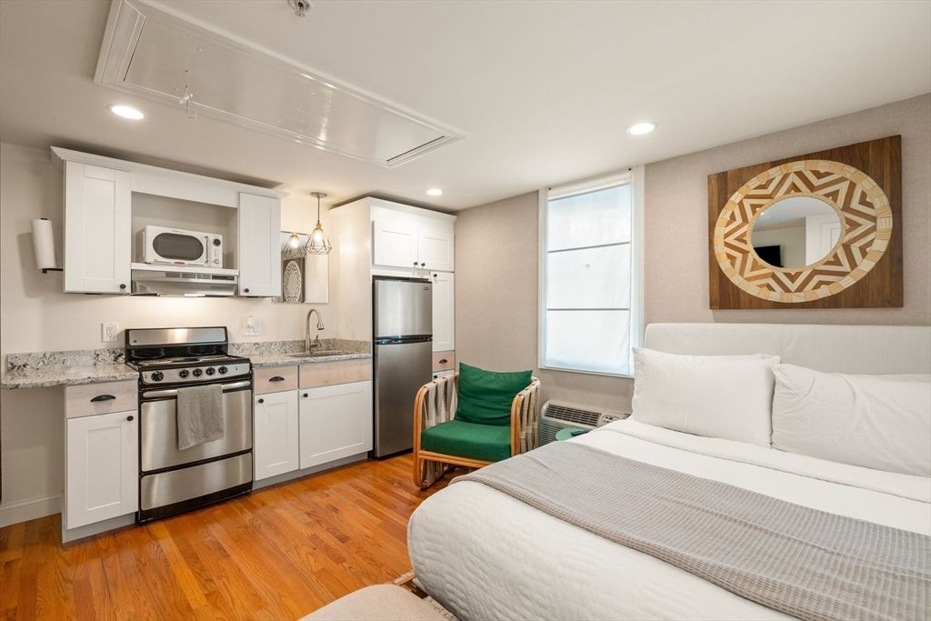 Bedroom, Interior, Kitchen, Recessed Lighting, Stainless Steel Appliances, Wood Texture Flooring