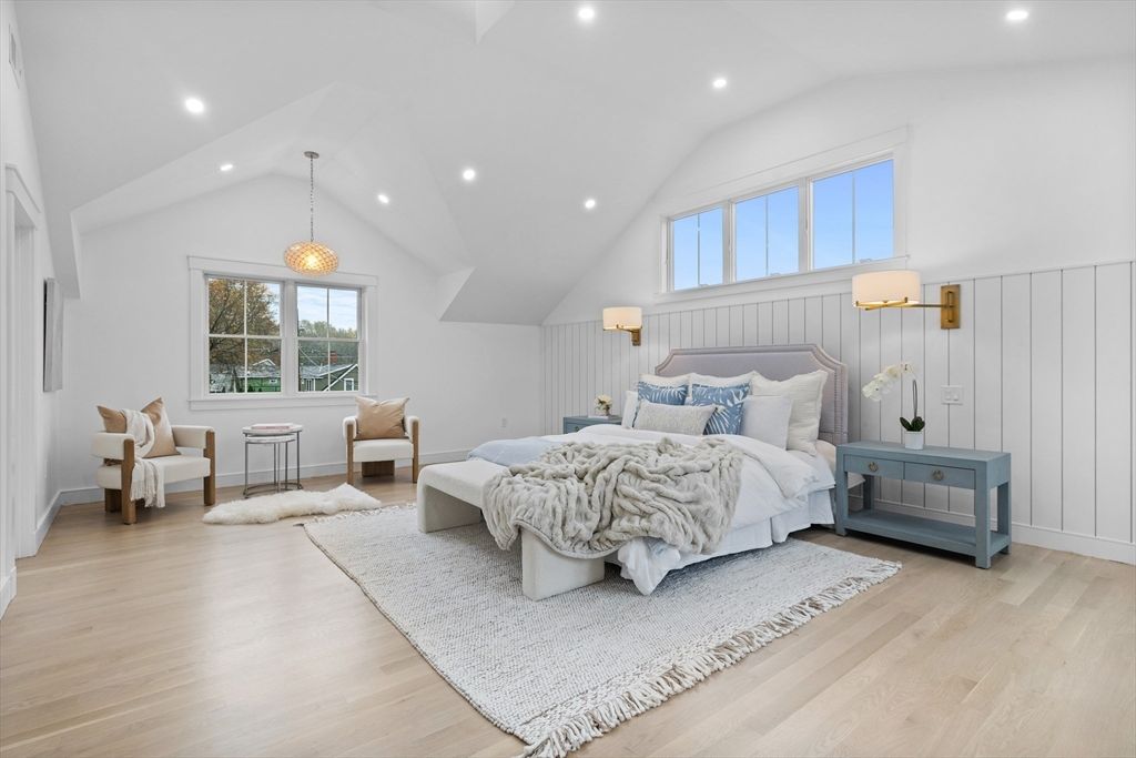 Bedroom, Interior, Pendant Lights, Recessed Lighting, Wood Texture Flooring
