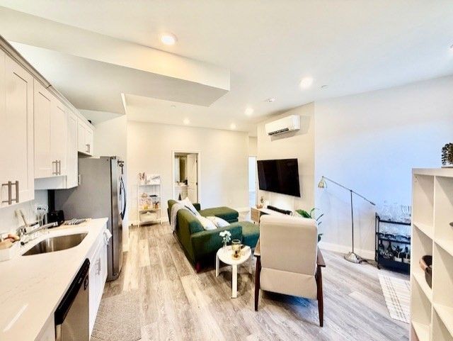 Interior, Kitchen, Living room, Recessed Lighting, Wood Texture Flooring