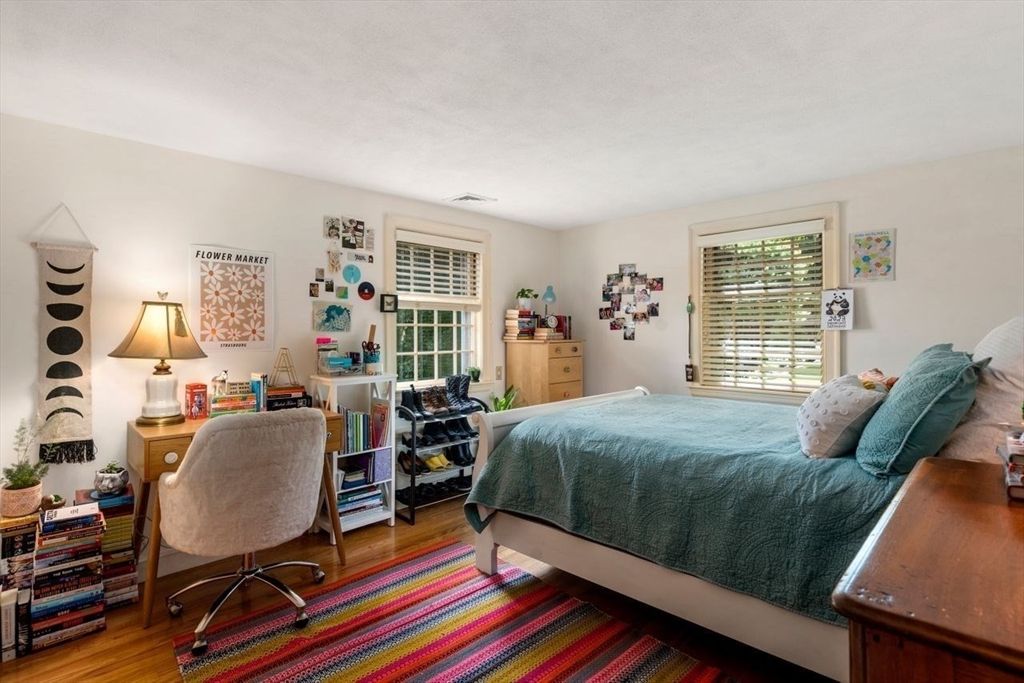 Bedroom, Home Office, Interior, Wood Texture Flooring